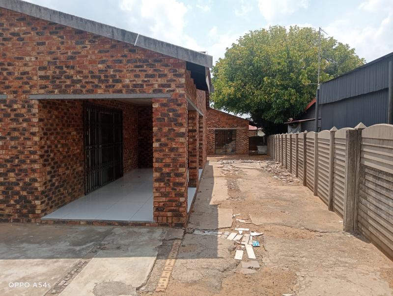 3 Bedroom Property for Sale in Sasolburg Free State
